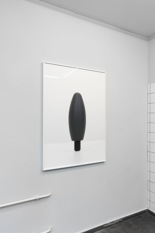 Keulengriff (Schwarzgrau), 2020, 84 x 119 cm